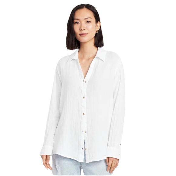 Old Navy Tops - Old Navy White Button-Down Boyfriend Relaxed Long-Sleeve Shirt